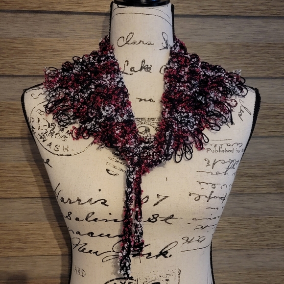 Neck Warner Scarf - Picture 2 of 4